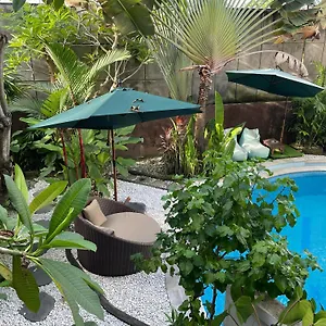 https://umah-kita.ubudhotelsnow.com