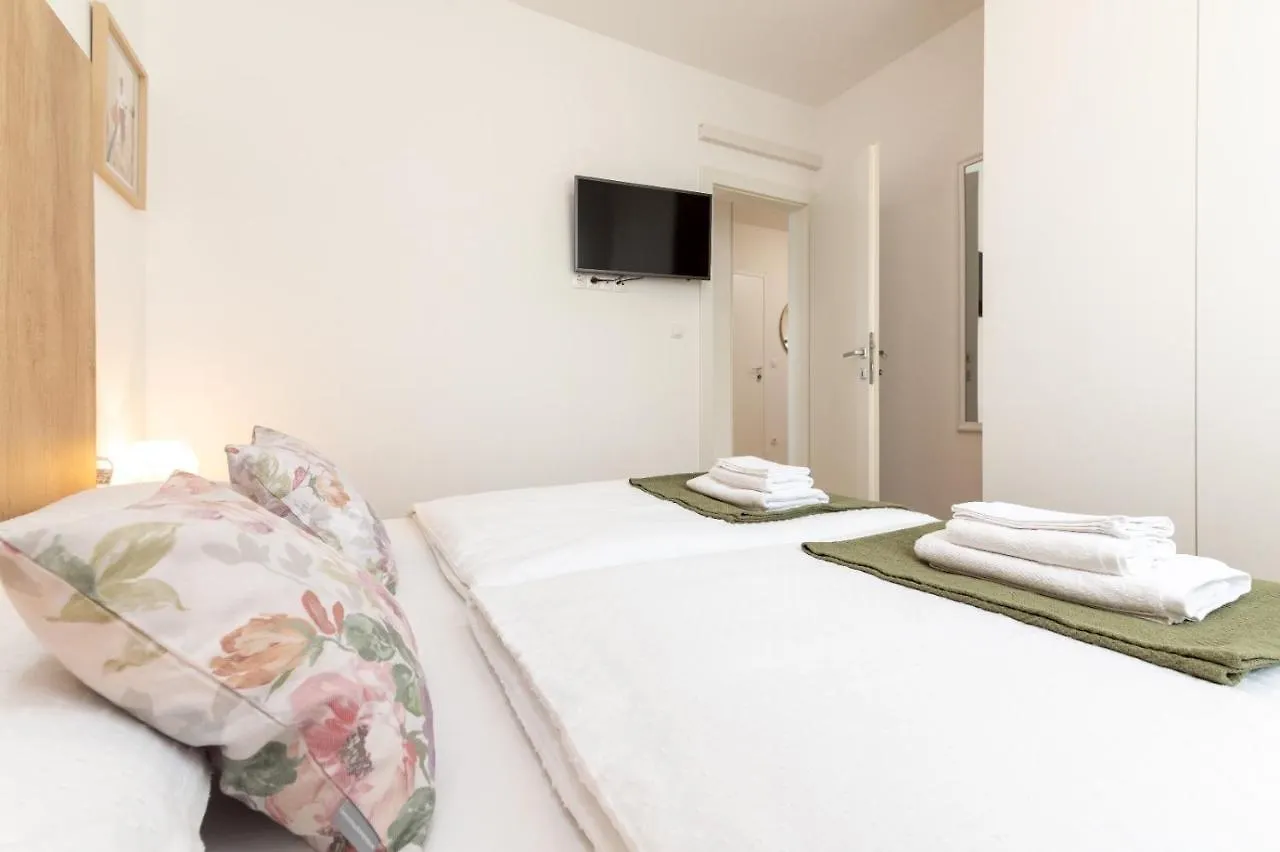 Apartment Bellezza Trogir